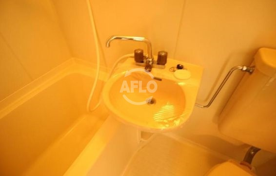 アヴァンティ玉造の独立洗面台|アヴァンティ玉造　洗面台