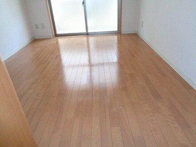 ヴェローナ白金の洋室