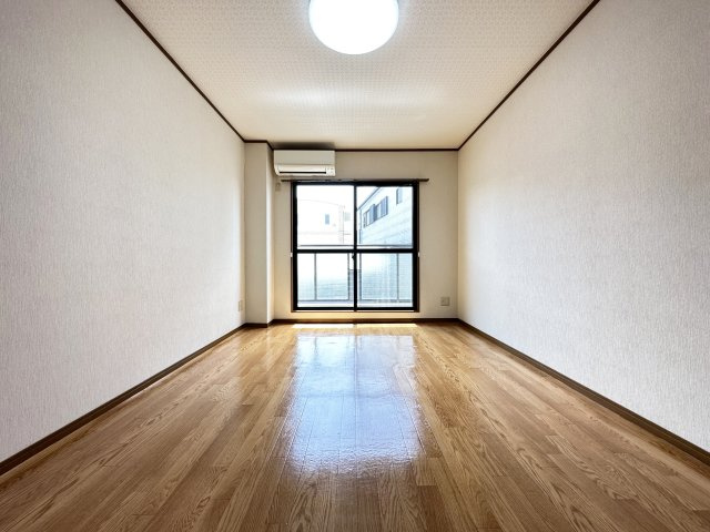 ピジョンの居間・リビング