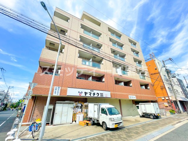 グランシャリオの外観