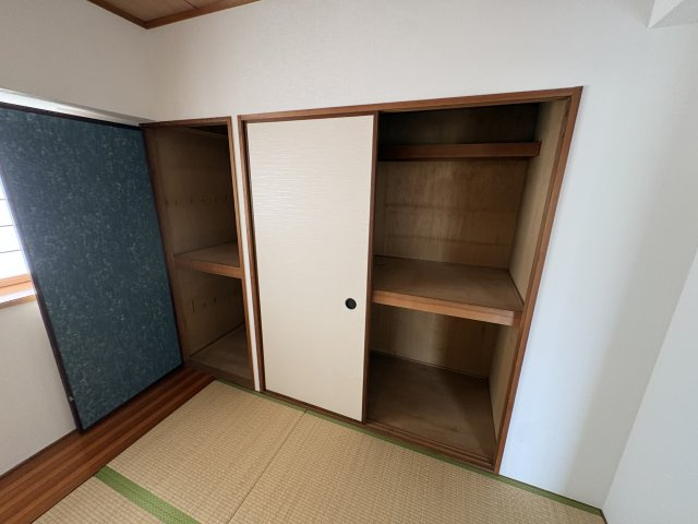 サングレイス西明石の収納