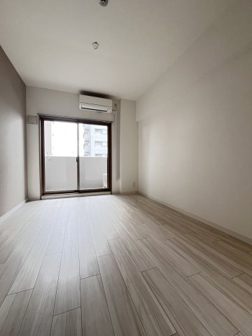 大阪市城東区今福東２丁目の賃貸マンションの居間・リビング