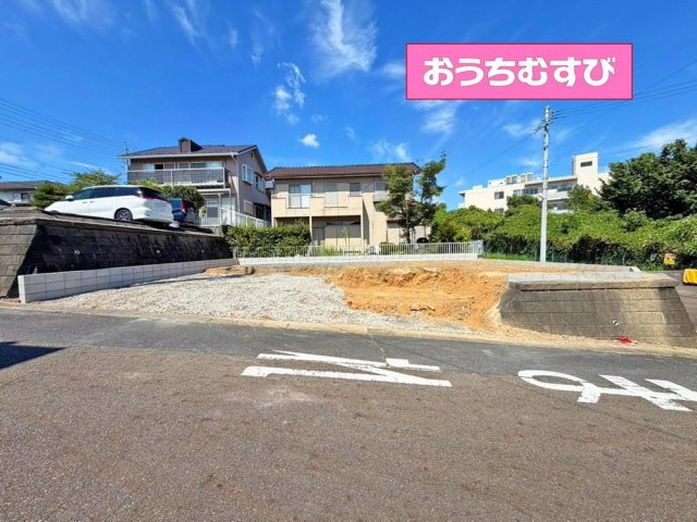 春日井市神屋町1295番(全1棟)の前面道路含む現地写真