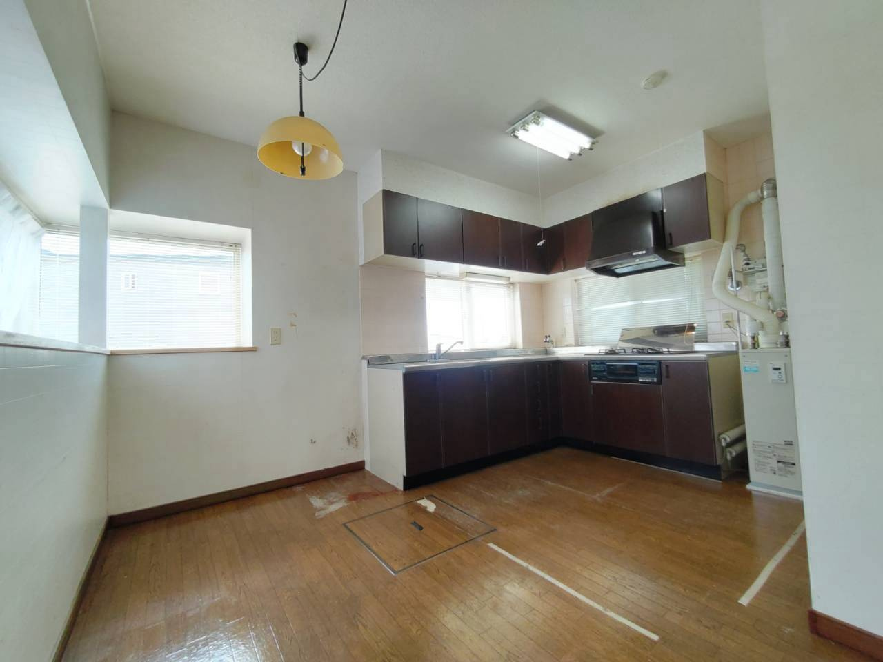 紫雲台　中古住宅のキッチン
