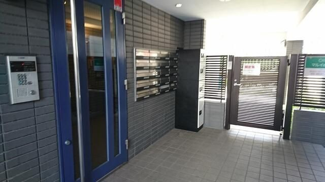 クオリアコートのエントランス