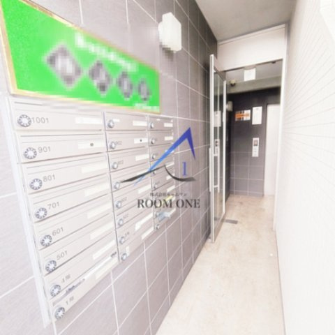 横浜翠葉BuildingⅠのエントランス|エントランスです。