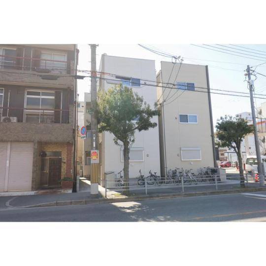 大阪市生野区田島６丁目のアパートの外観