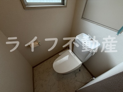 ノアーズアーク緑橋のトイレ|落ち着いた色調のトイレです