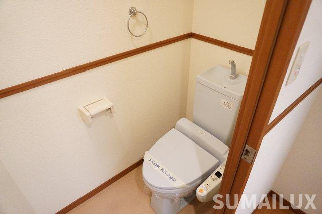 熊本市東区西原１丁目の賃貸マンションのトイレ