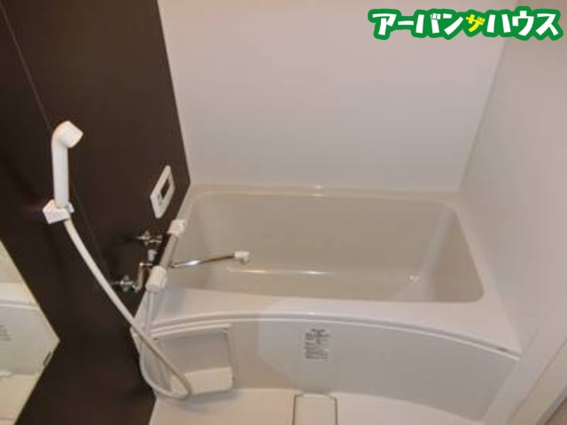 ＵＲＢＡＮＯ奥田の浴室