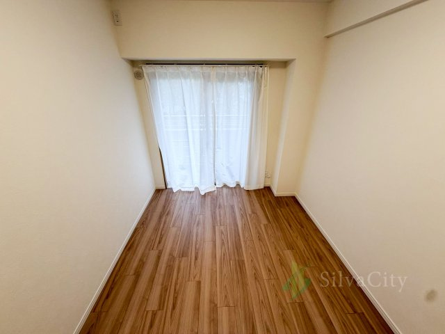 エクストール世田谷千歳の洋室