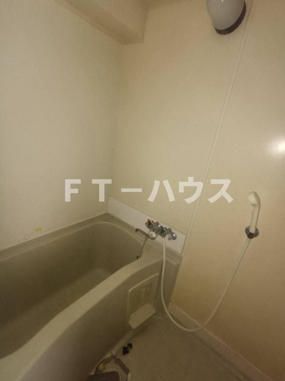 エクセル青山の浴室