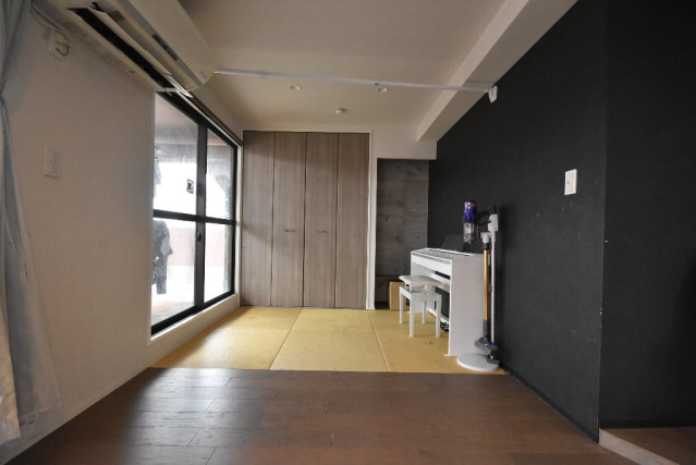 オーリエンス東雲弐番館のロビー