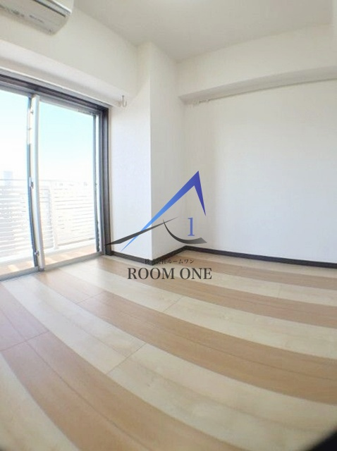 クレヴァンス川崎鹿島田の居間・リビング|洋室のお部屋です。
