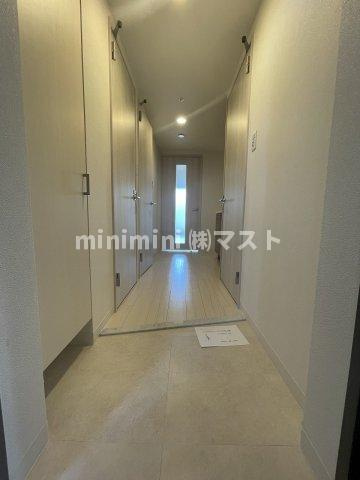 アスヴェル大阪サウスキャナルの玄関