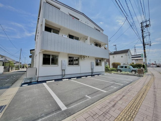 【駐車場】ベルホワイト富沢