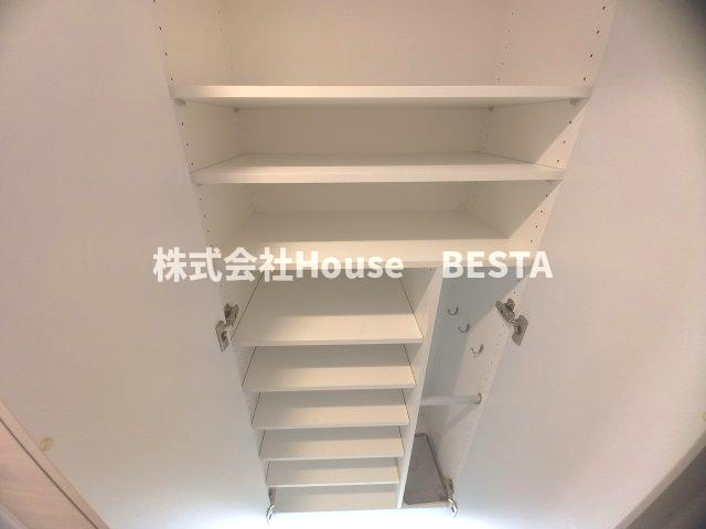 アーバネックスみなと元町の収納