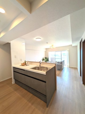 ロワールマンションアール春日のキッチン