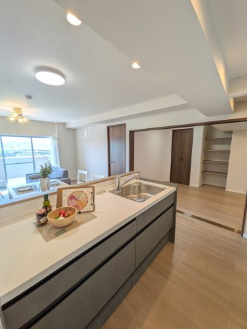 ロワールマンションアール春日のキッチン