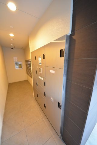 アドバンス大阪城グラシアのその他共用部分|アドバンス大阪城グラシア　宅配ボックス