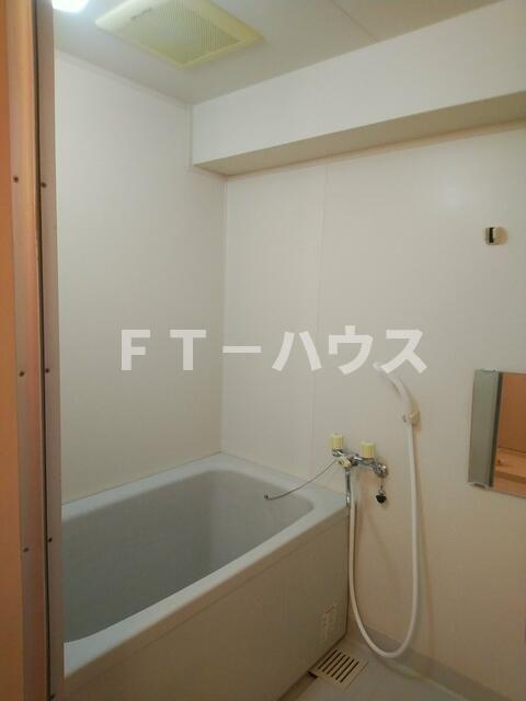 ゴールドファイブ幸の浴室