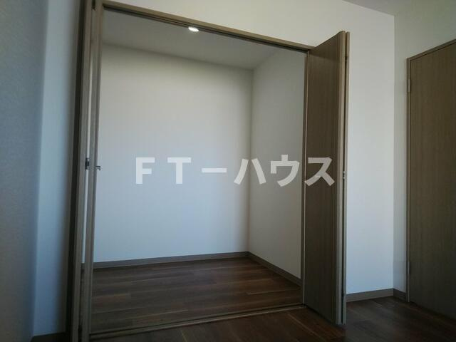 ゴールドファイブ幸の内装