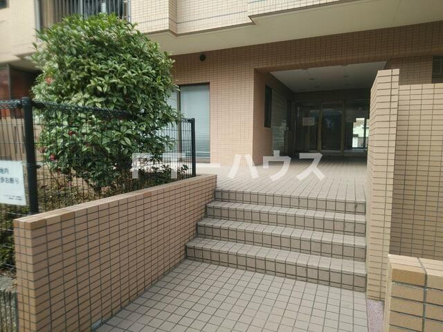 ゴールドファイブ幸のエントランス