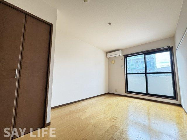 フジパレス光南町の居間・リビング