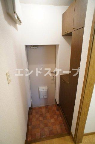 サングレープの玄関|高崎、前橋のお部屋探しはエンドスケープまで！お客様の理想お聞かせ下さい♪
