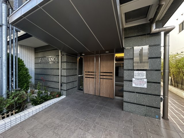 【エントランス】アドバンス三宮シュロス 
