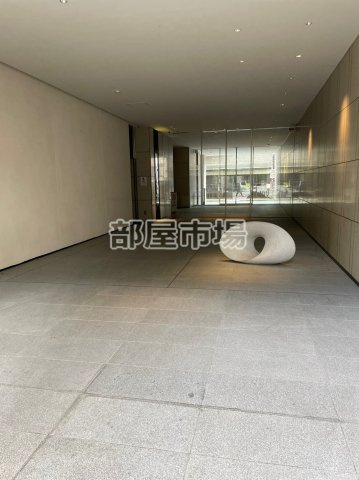 アトラス押上のエントランス