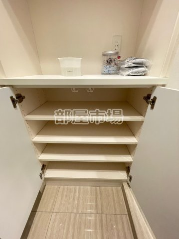 アトラス押上の玄関