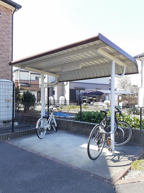 【駐車場】