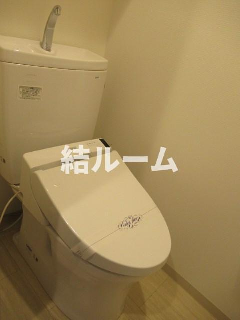 板橋区富士見町の賃貸マンションのトイレ