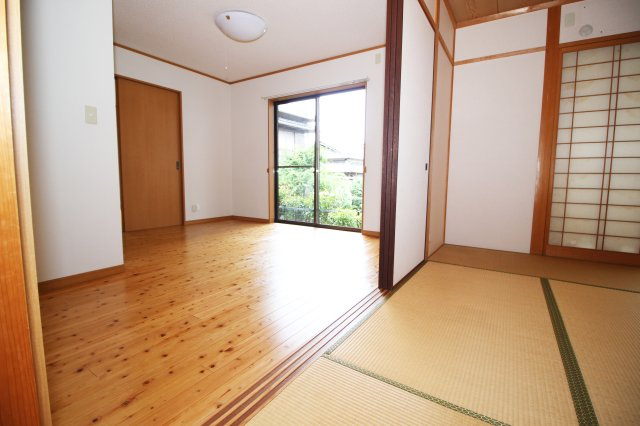 松木邸の内装