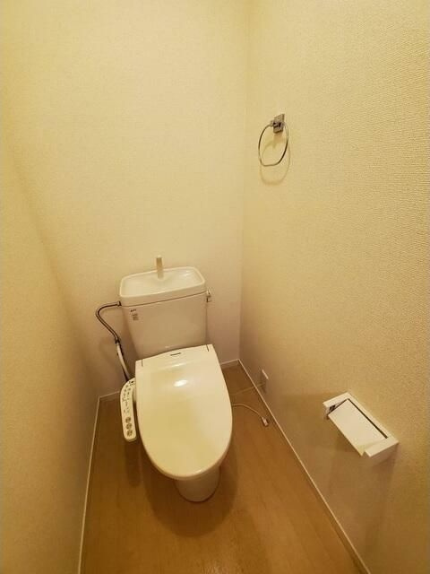 ドルフ新御徒町のトイレ