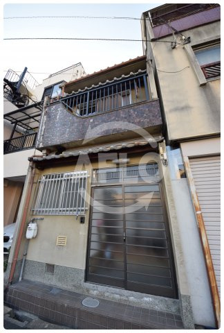 餌差町戸建て　　真田山小学校区のエントランス|餌差町戸建て　エントランス