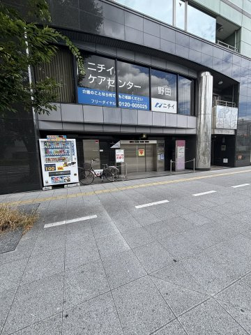 スプルース野田ビルの駐車場