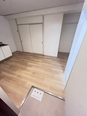 大阪市都島区友渕町２丁目の賃貸マンションの玄関