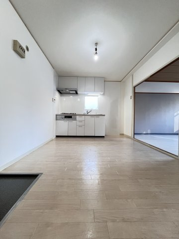 大阪市都島区友渕町２丁目の賃貸マンションの居間・リビング