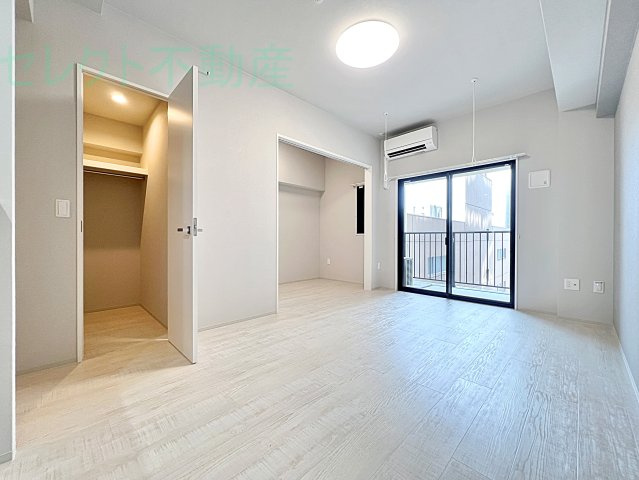 URBAN-HEAL HISAYA ODORI PARKの居間・リビング