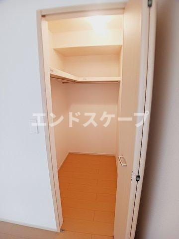 メゾン　Ｗｉｓｔｅｒｉａの収納|高崎、前橋のお部屋探しはエンドスケープまで！お客様の理想お聞かせ下さい♪
