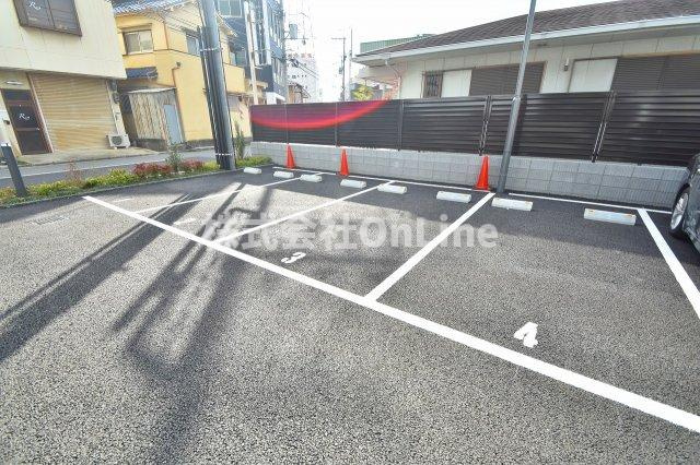 VITA荒本の駐車場
