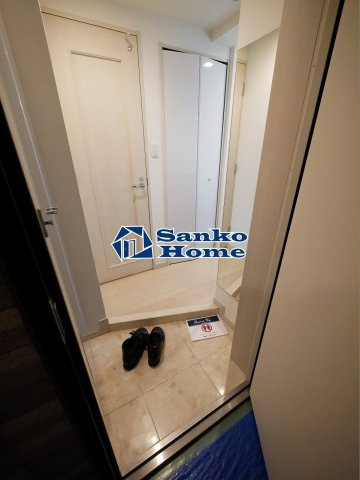 ガラ・シティ日本橋人形町の玄関