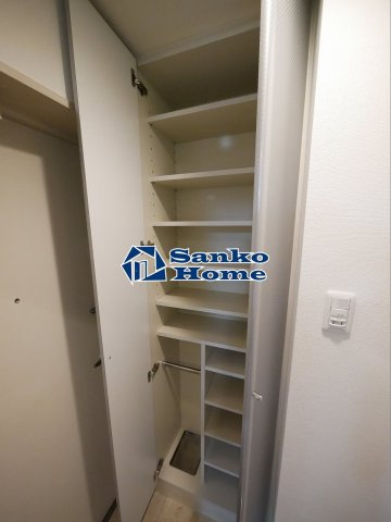 ガラ・シティ日本橋人形町の玄関