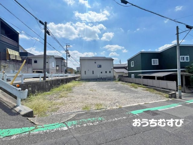尾張旭市根の鼻町(全2棟)の前面道路含む現地写真