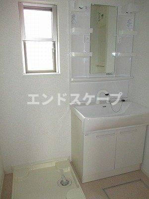 プリムローズの洗面所|高崎、前橋のお部屋探しはエンドスケープまで！お客様の理想お聞かせ下さい♪
