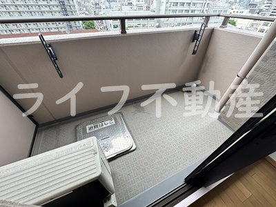 ヴィアルCity深江のバルコニー|お洗濯にも便利なバルコニー付き