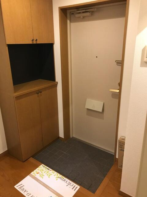 メインステージカテリーナ恵比寿駅前の玄関|落ち着いた玄関です