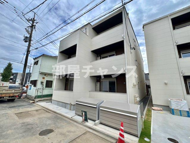 ジーメゾン中川コンフィエの外観
